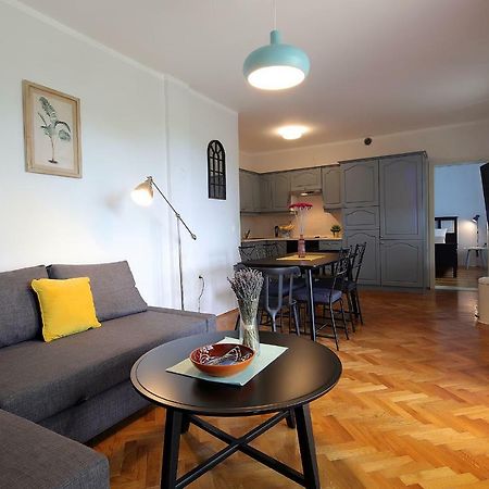 Moro Apartment Malinska Eksteriør billede