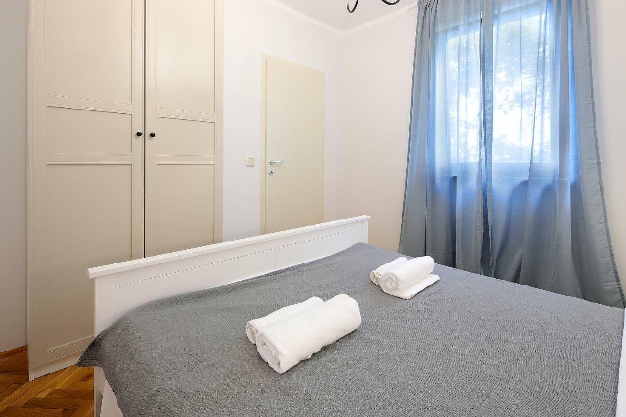 Moro Apartment Malinska Eksteriør billede